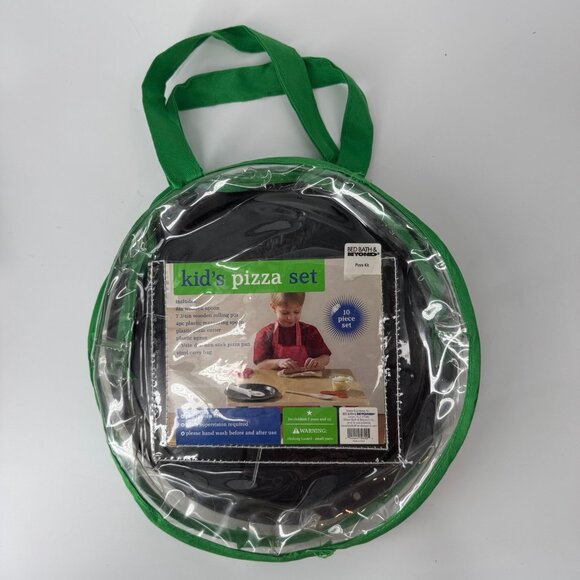 Kids Pizza Set 10 Piece Set  New in Package  Bed Bath And Beyond Ages 3+ - Picture 1 of 3